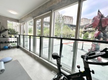 丰荟玖园开发商营业执照相册