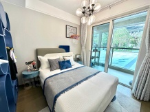 丰荟玖园开发商营业执照相册