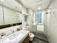 丰荟玖园开发商营业执照相册