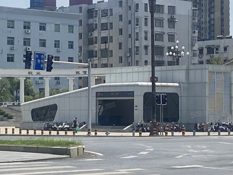 江投中鼎璟宸云府配套图