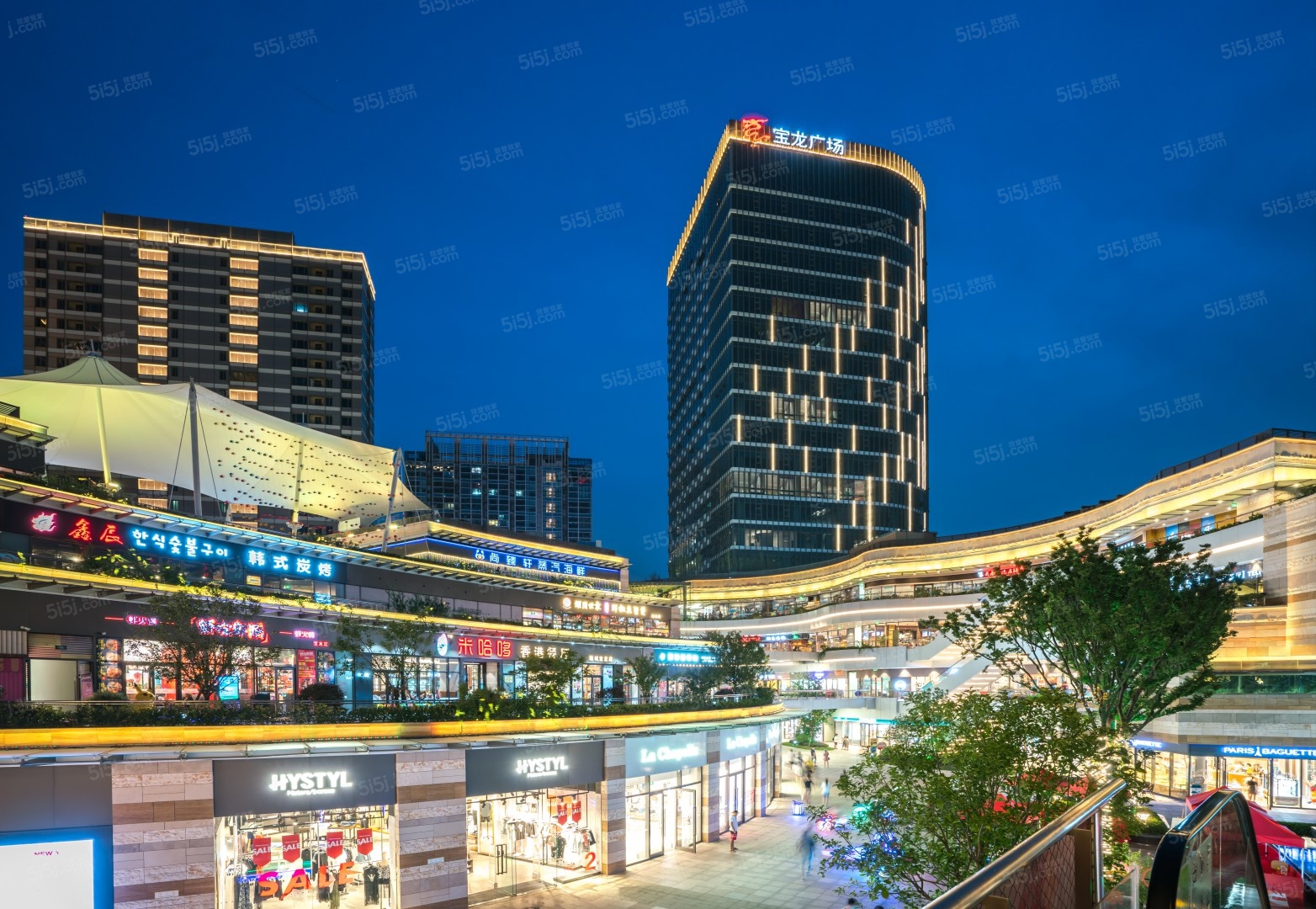 嘉定宝龙城市广场实景图