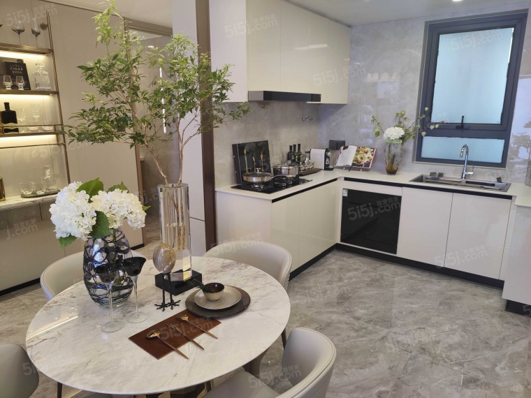 保利虹桥和颂样板间