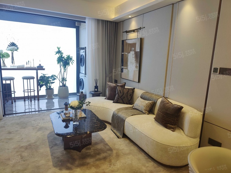 保利虹桥和颂样板间