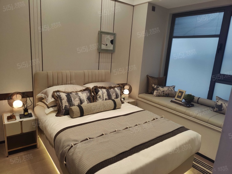 保利虹桥和颂样板间