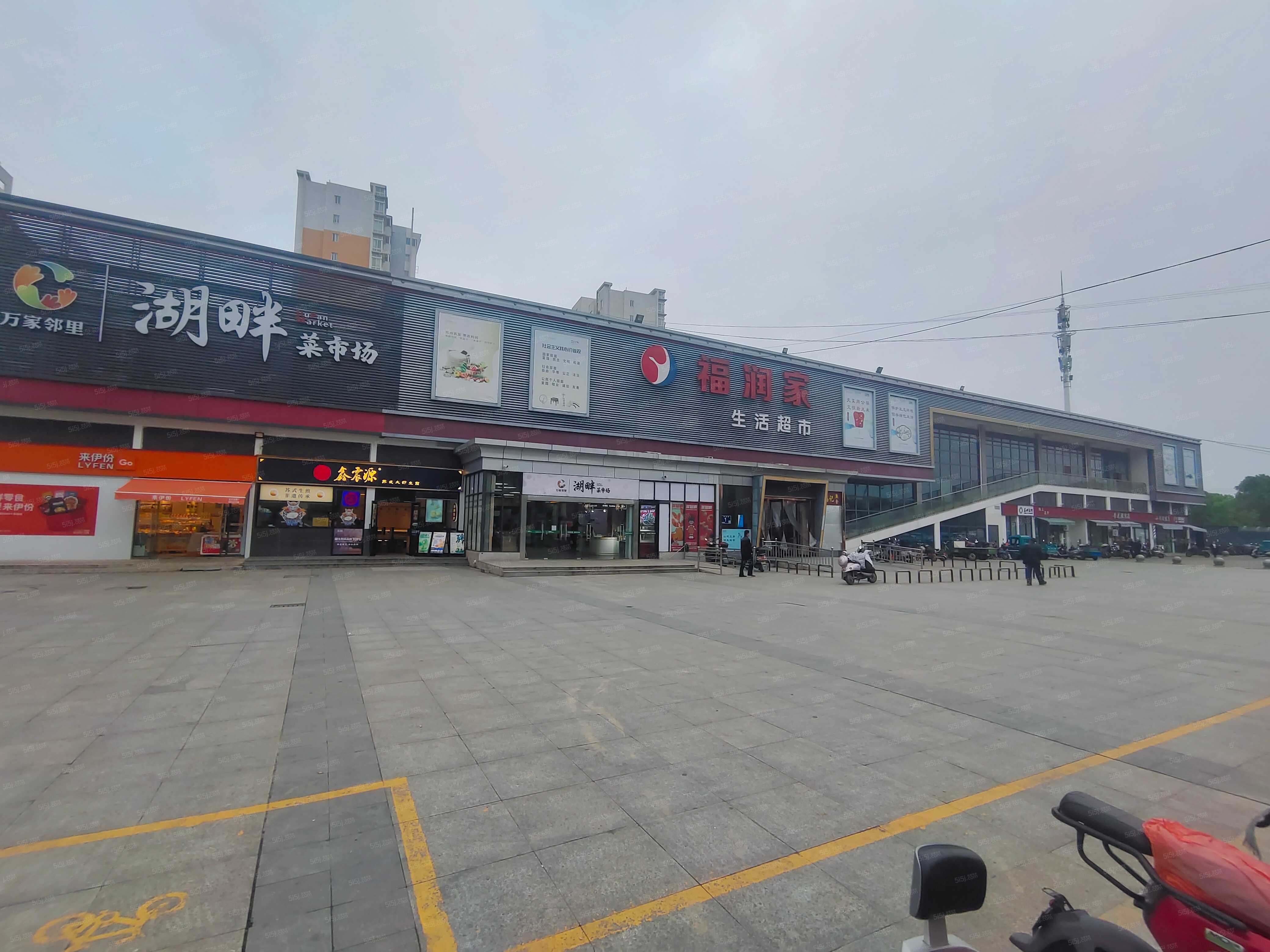 金科湖畔春晓配套图