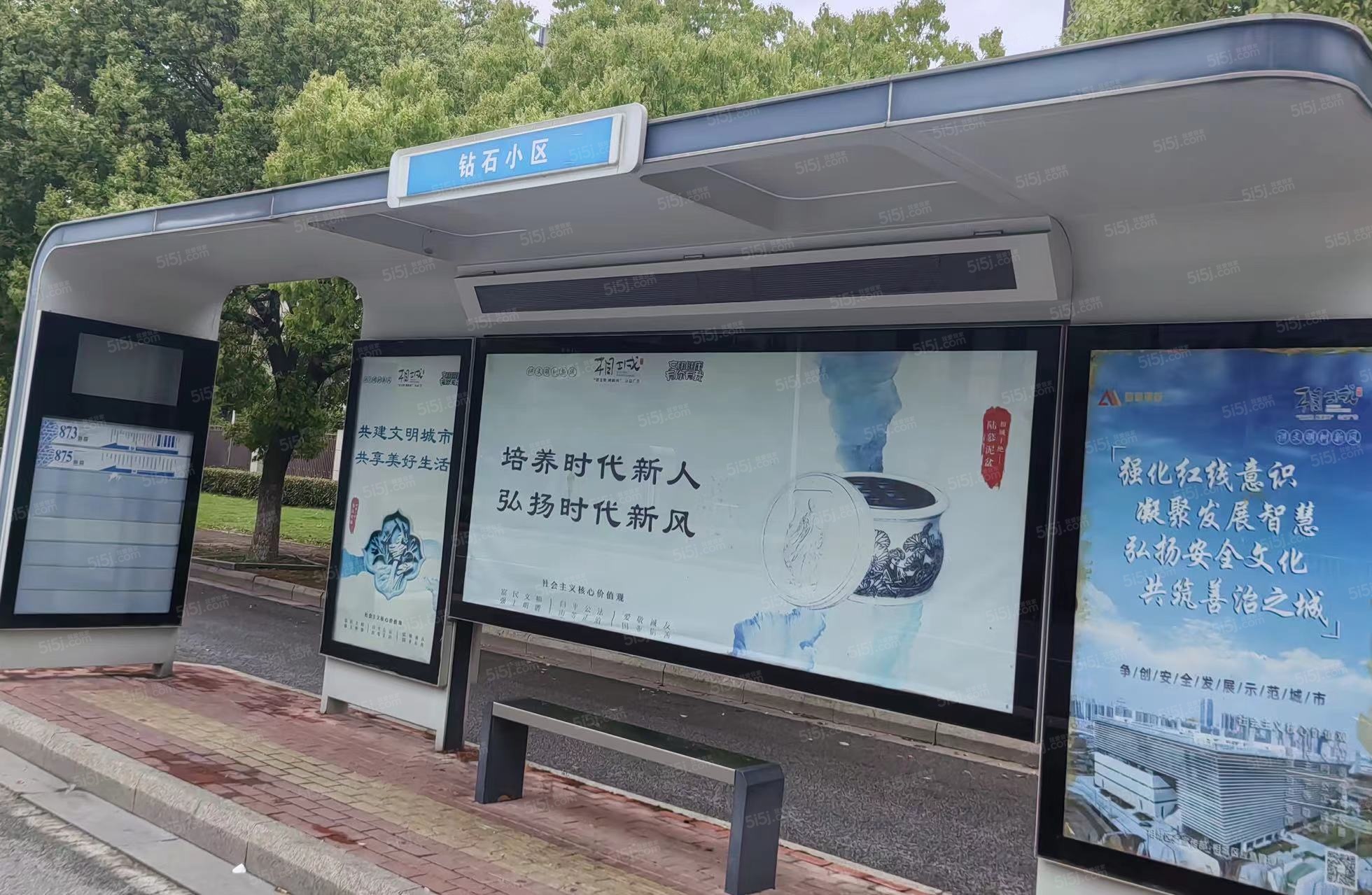 金科湖畔春晓配套图