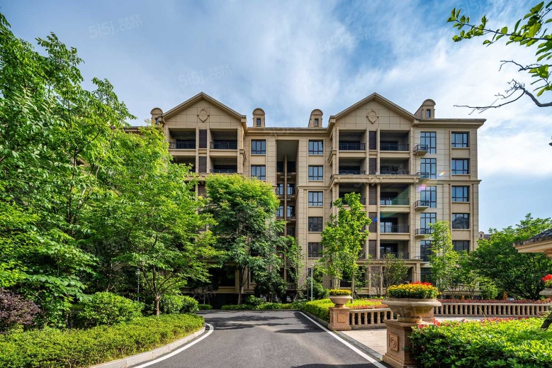 宏泰四季花城实景图