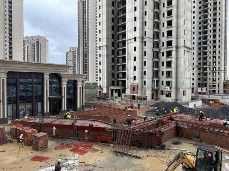 洪电七里滨江实景图