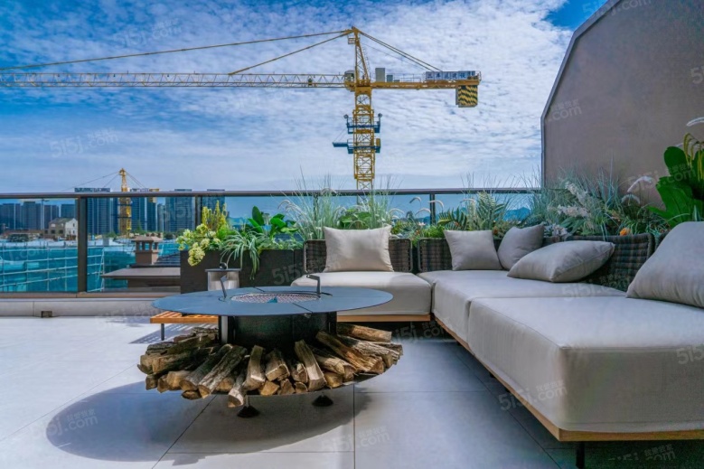 翠璟和庄实景图