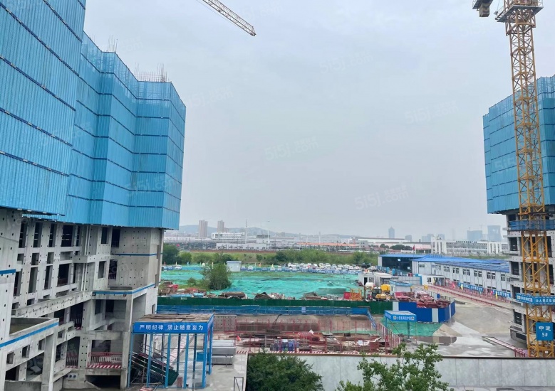 中建源上九里项目现场