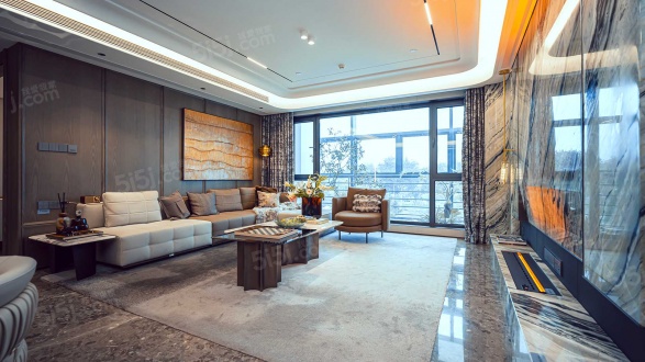 中海翠湖玖章第1张图