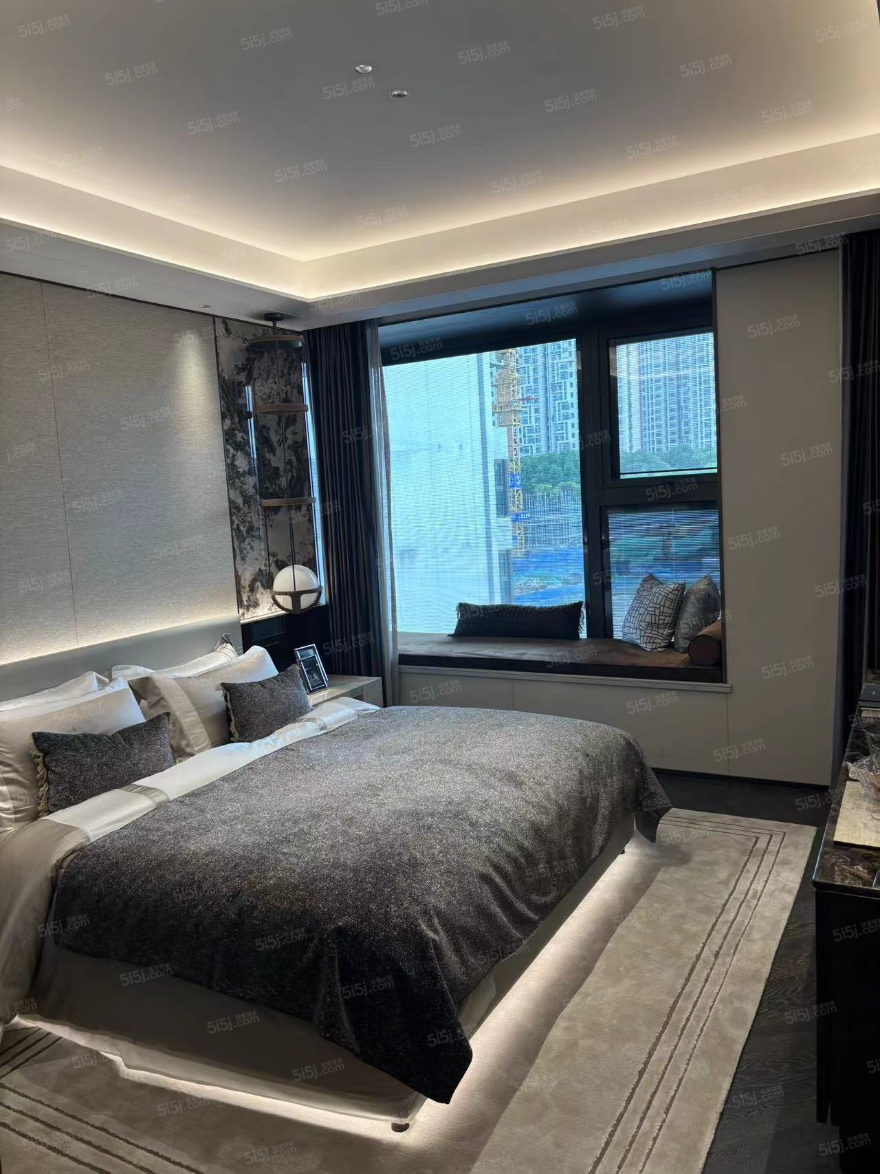 紫金翡丽甲第样板间