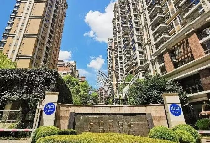 金色贝拉维实景图