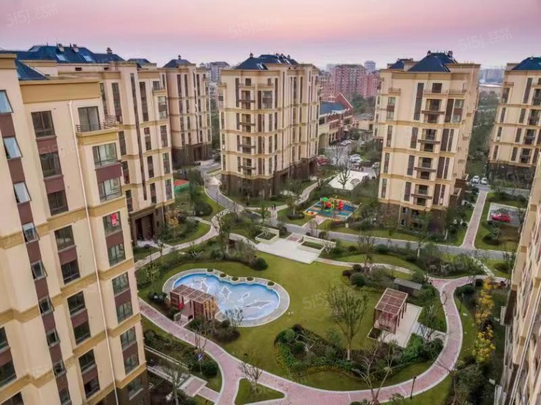 长城逸府实景图