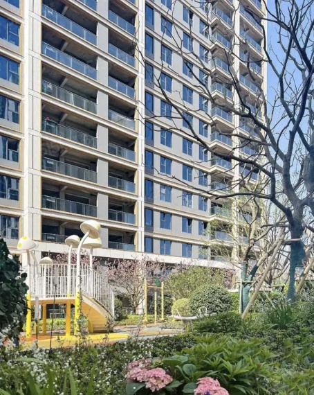 陆家嘴锦绣澜湾实景图
