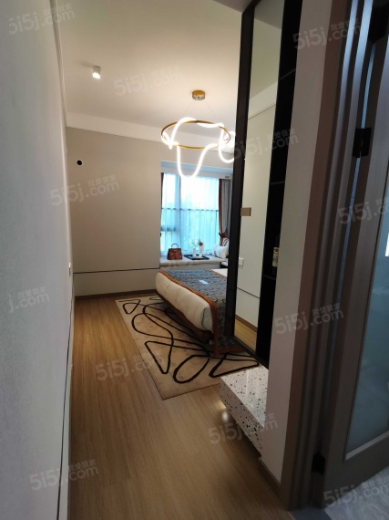 绿都东澜府（绿都广州路壹号）样板间