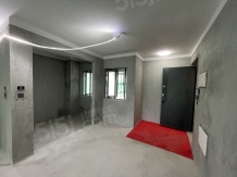 景域铂悦开发商营业执照相册