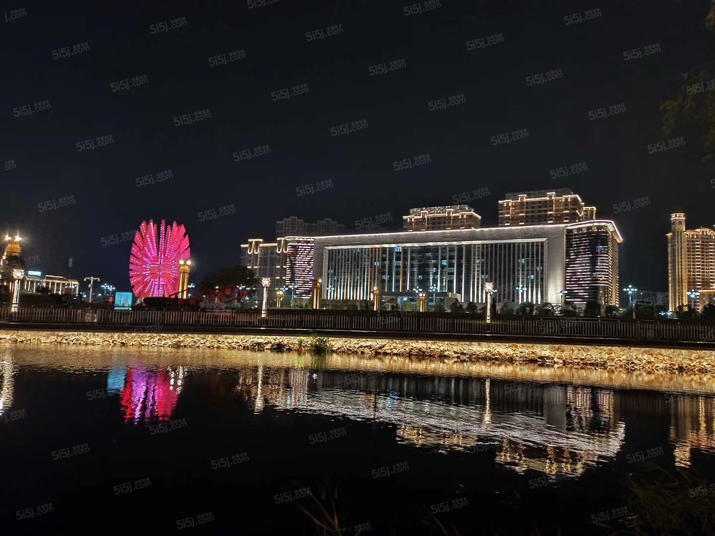 宏泰四季花城配套图