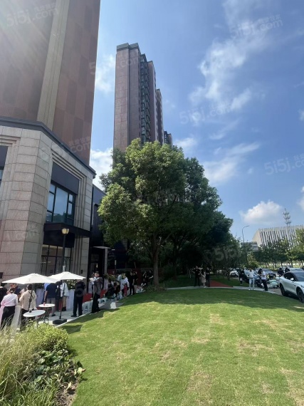 翡翠公寓壹拾捌栋实景图