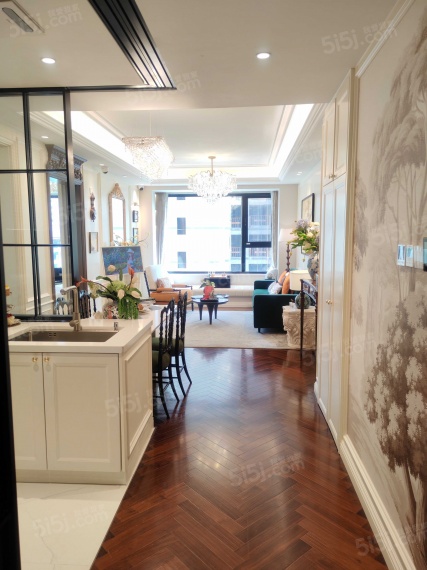 信达格调美古花园样板间