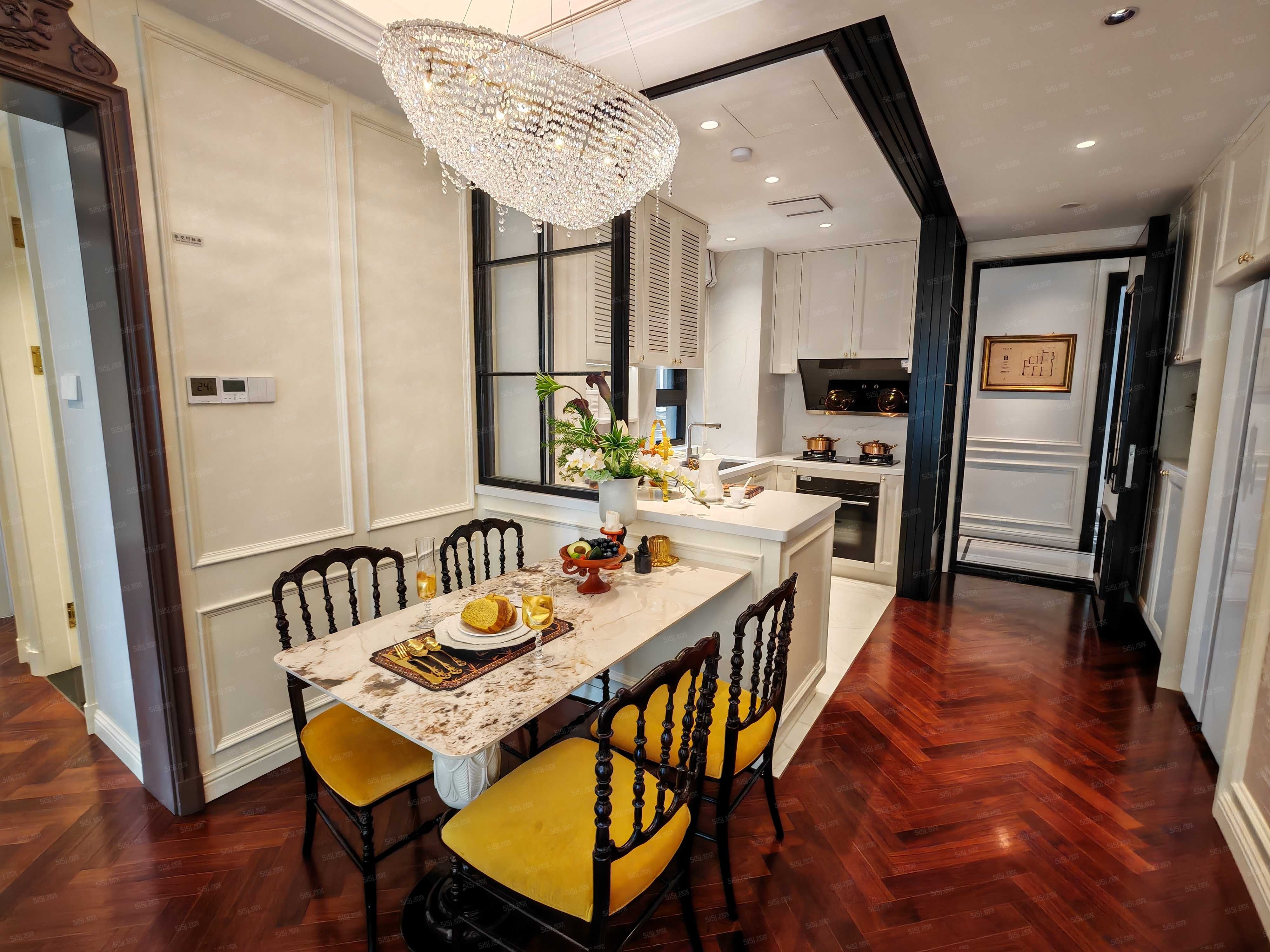 信达格调美古花园样板间