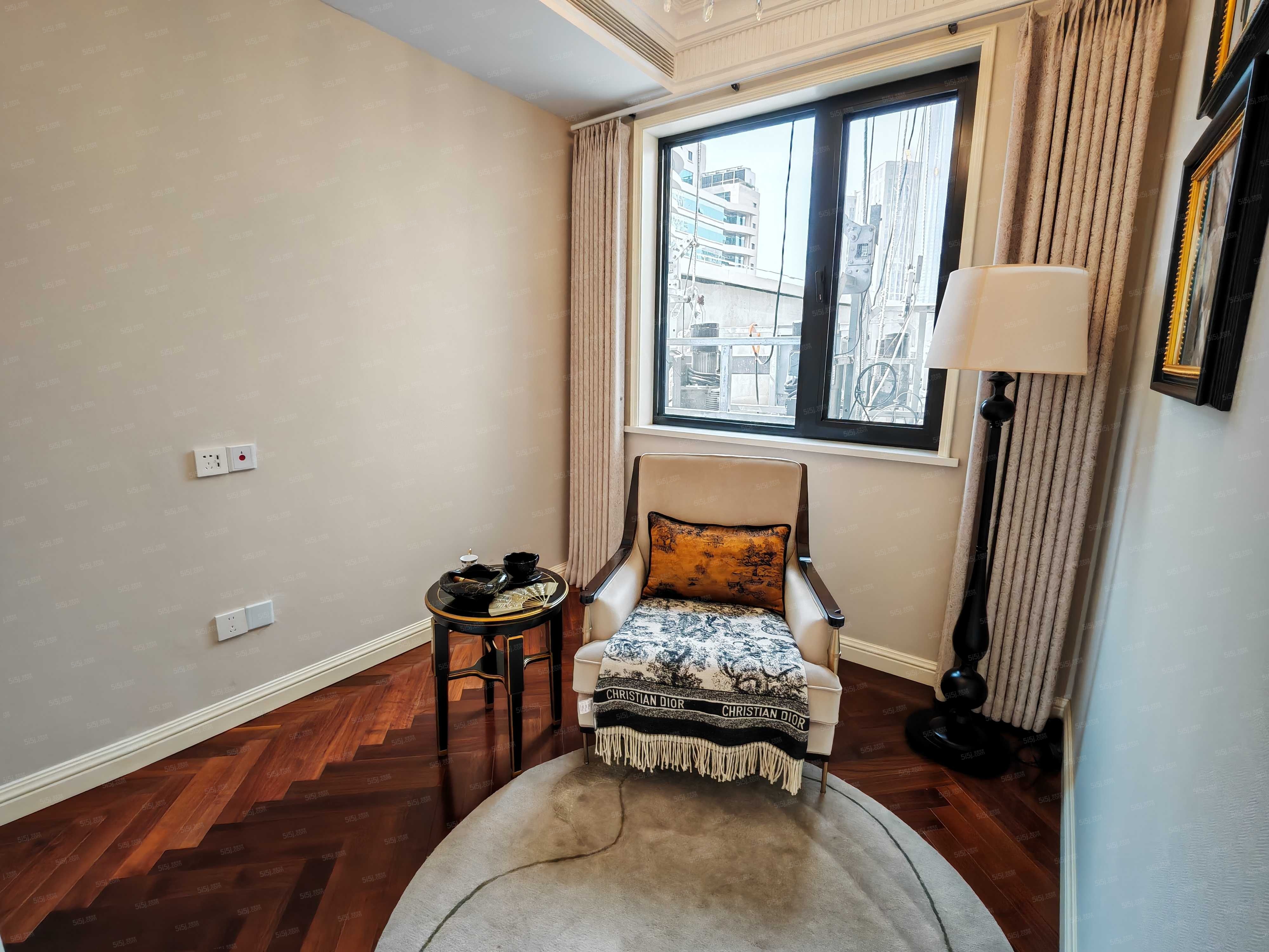 信达格调美古花园样板间