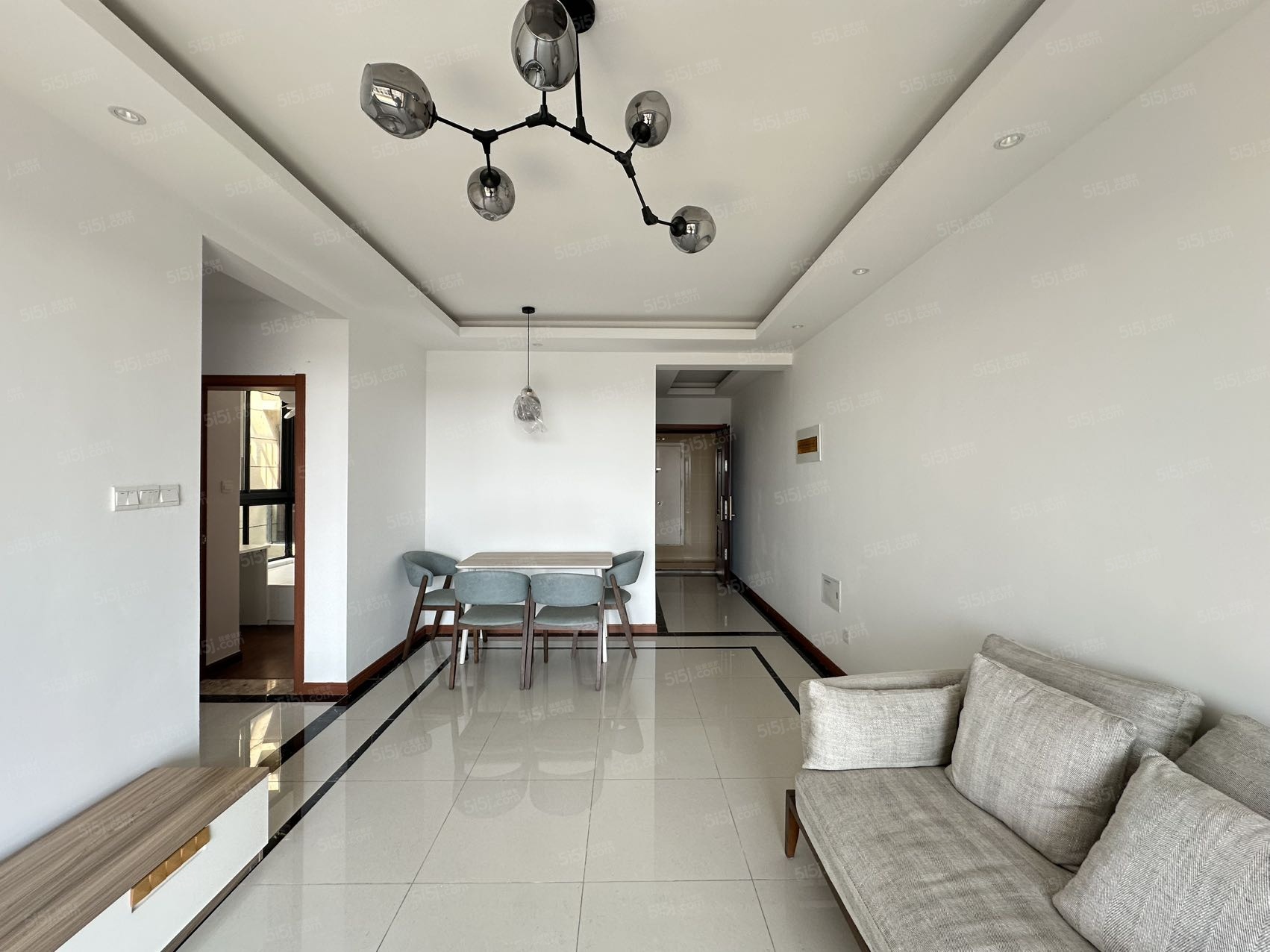 鹿鸣九里样板间