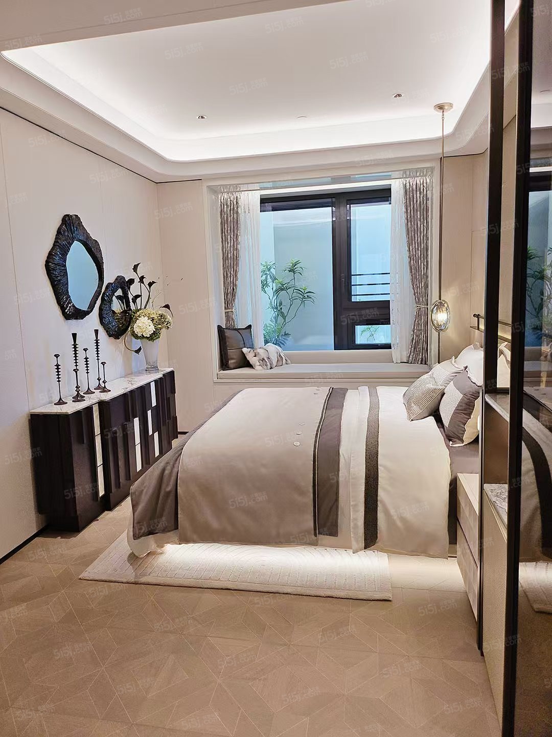 招商海上清和玺样板间