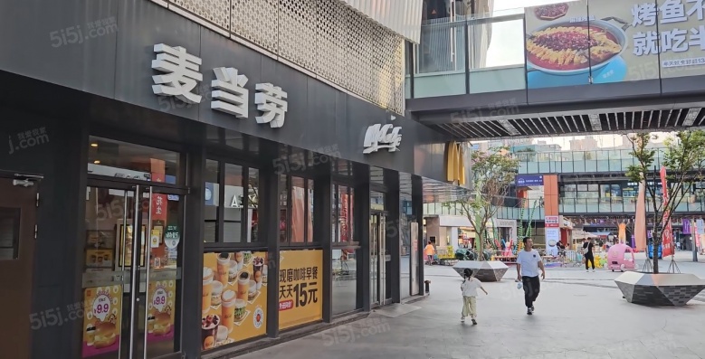 恒越荣欣广场实景图