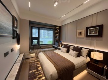 龙湖峯云境开发商营业执照相册