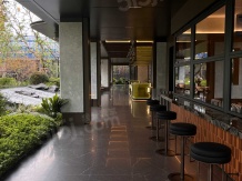 龙湖峯云境开发商营业执照相册