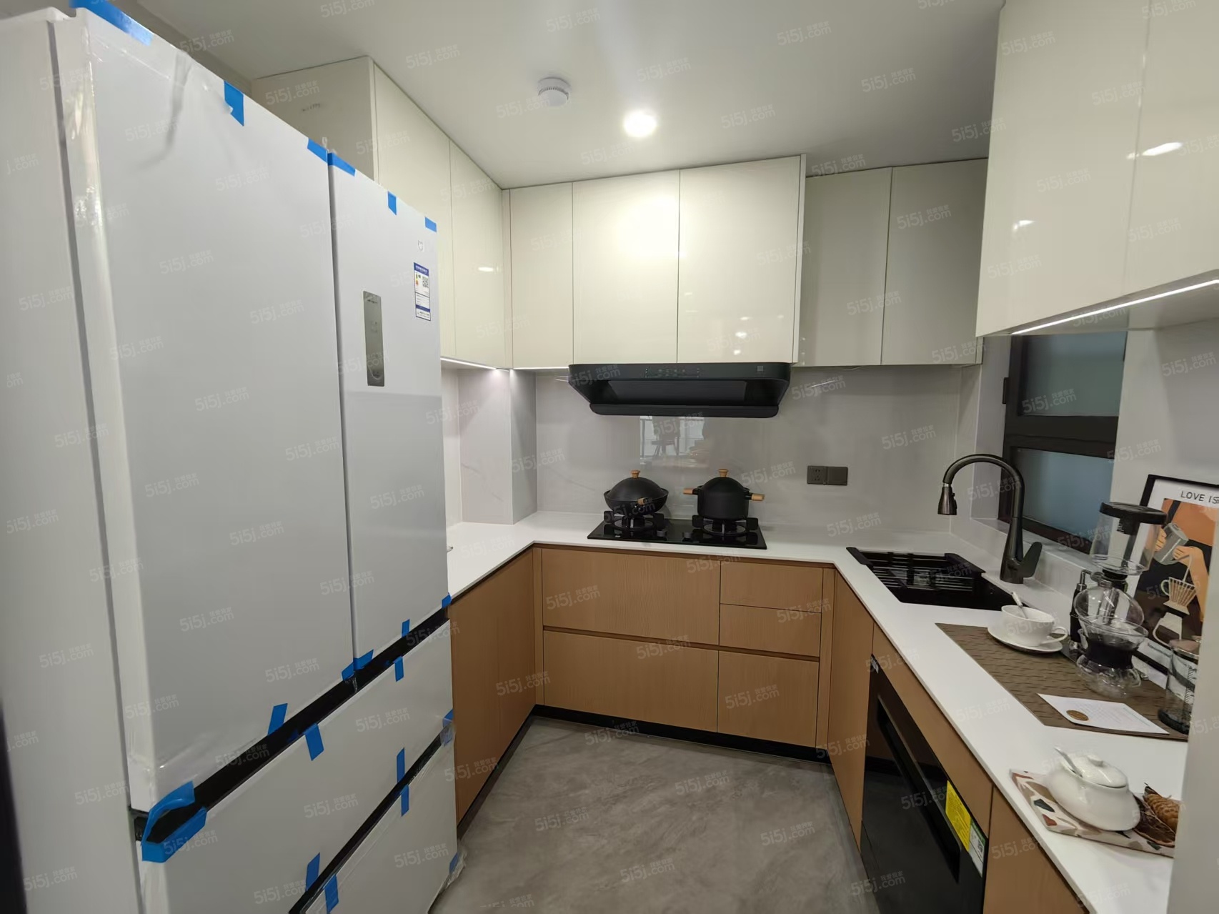 经纬学府涵青样板间