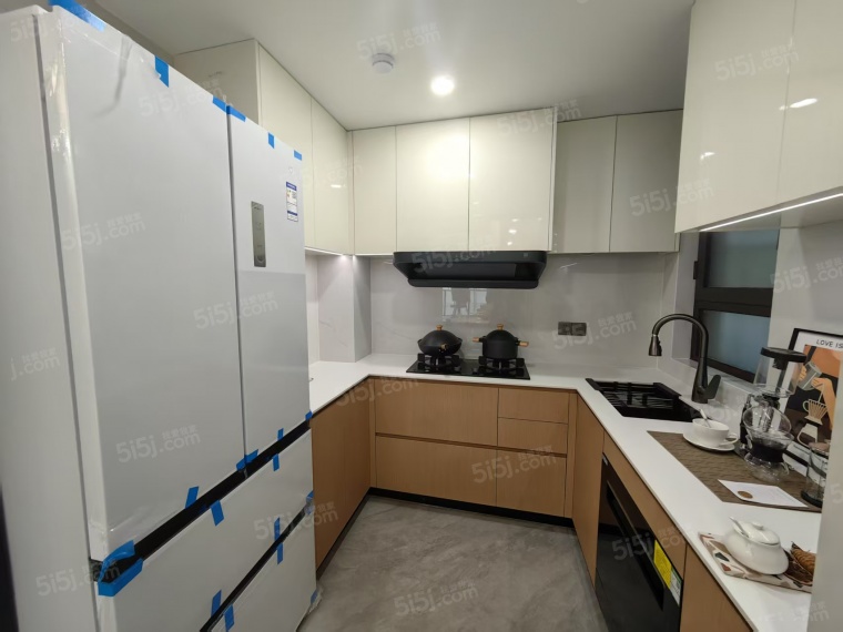 经纬学府涵青样板间