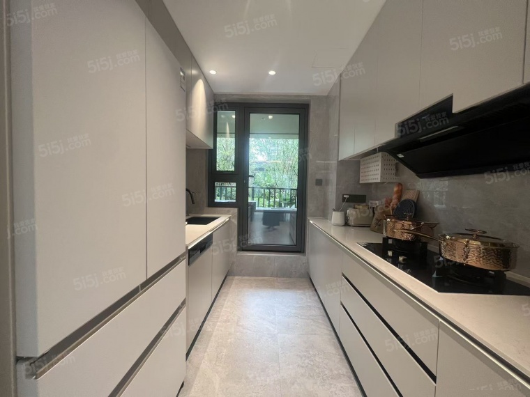 扬子保利江韵瑧悦样板间