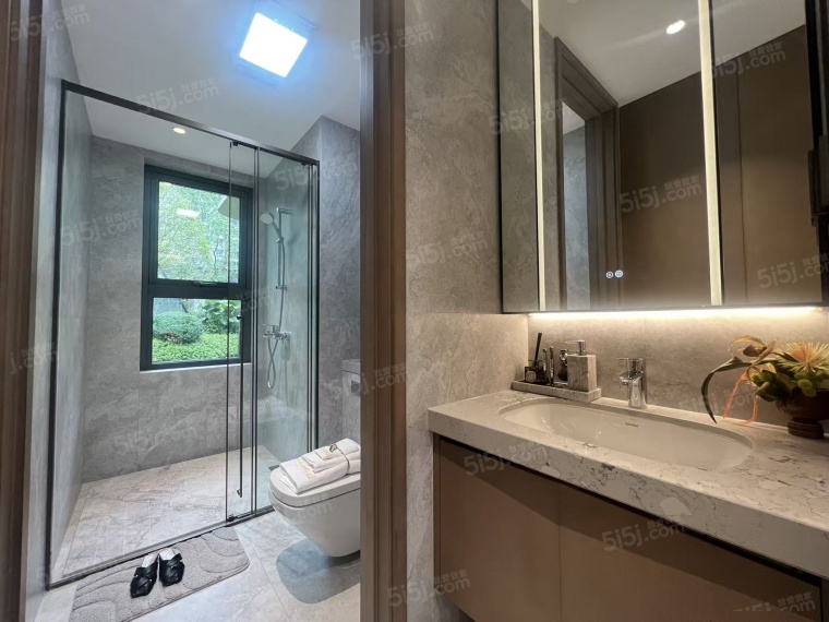 扬子保利江韵瑧悦样板间