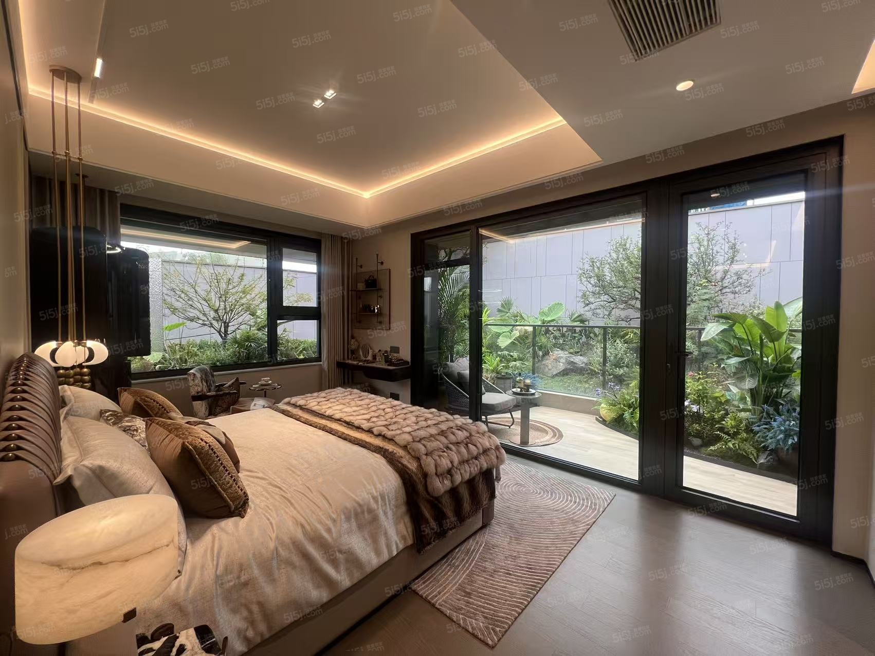 扬子保利江韵瑧悦样板间