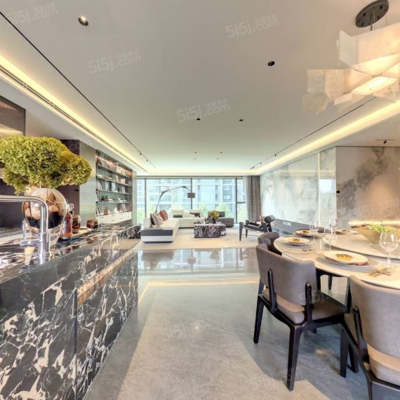 龙湖·御湖境样板间