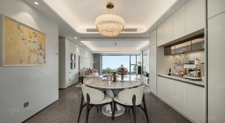 绿城沁百合样板间