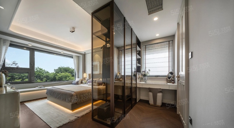 绿城沁百合样板间