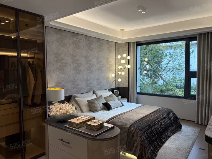 颐和金陵印样板间