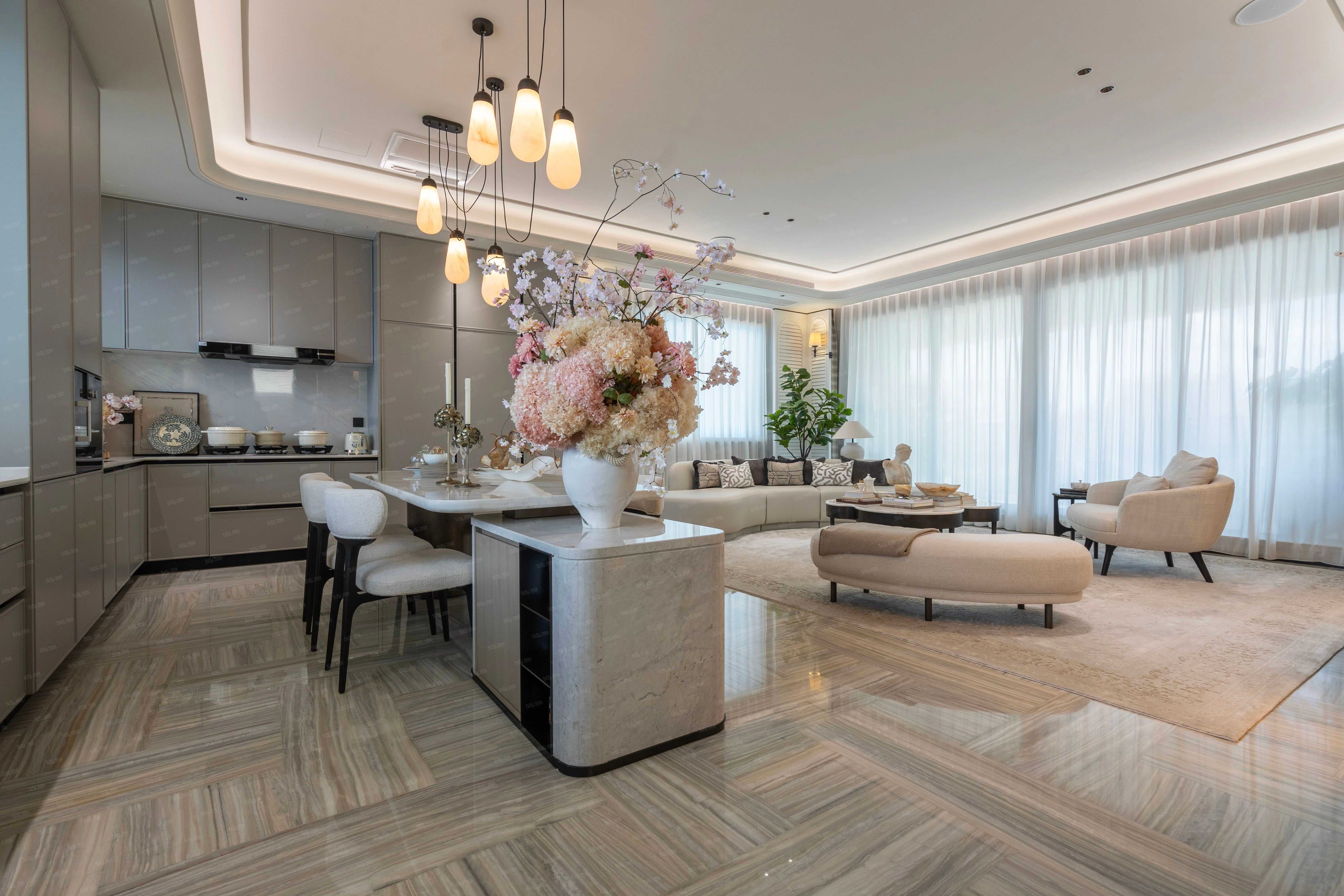 天阳.湖山丽舍开发商营业执照