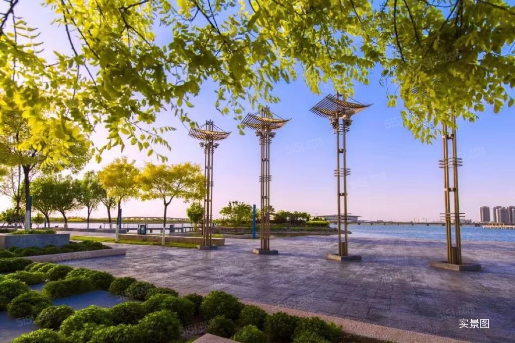 蓝城海潮月华配套图