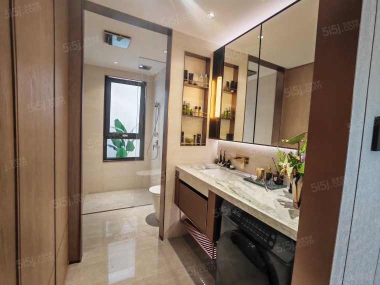 绿城玉百合样板间