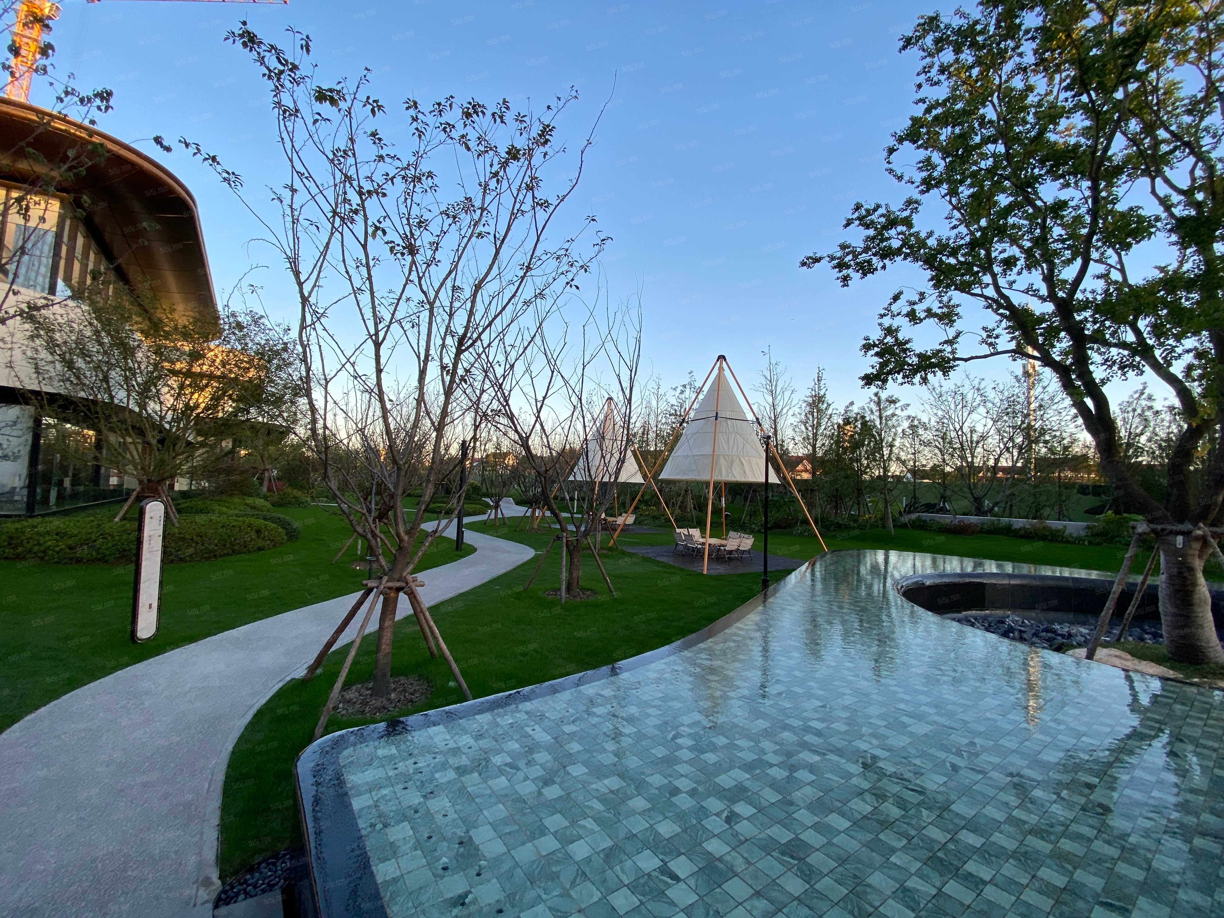 保利天奕实景图