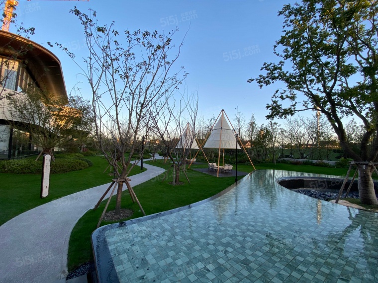 保利天奕实景图