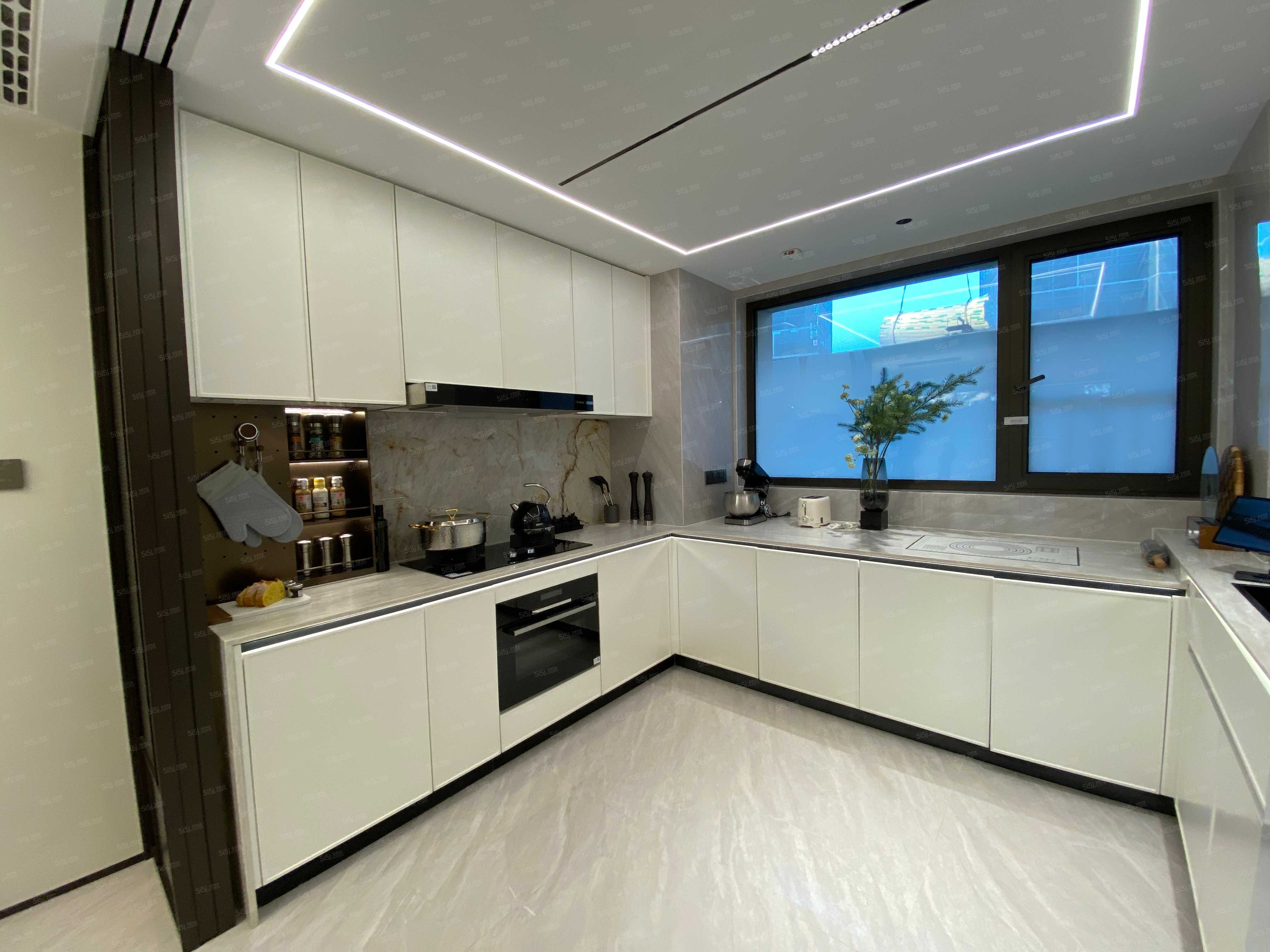 保利天奕样板间