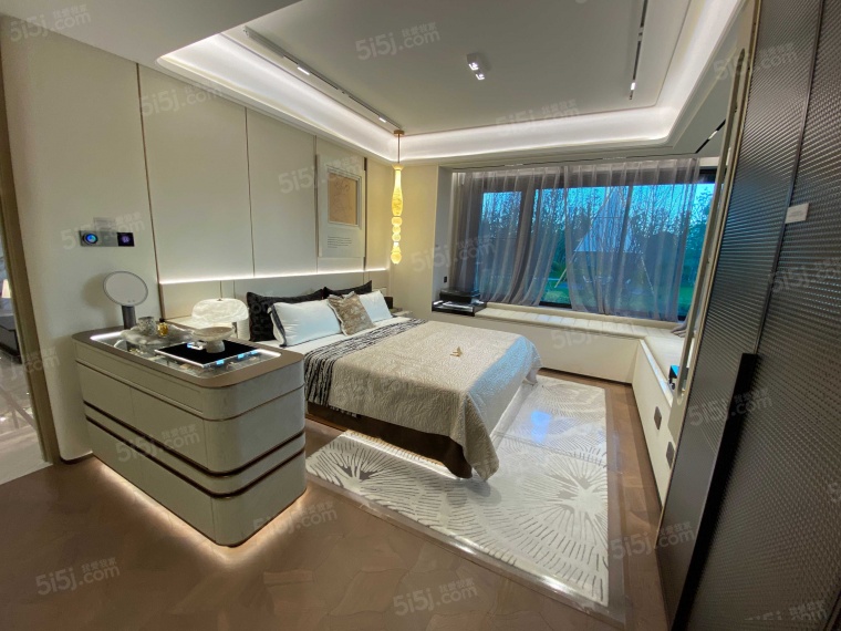 保利天奕样板间