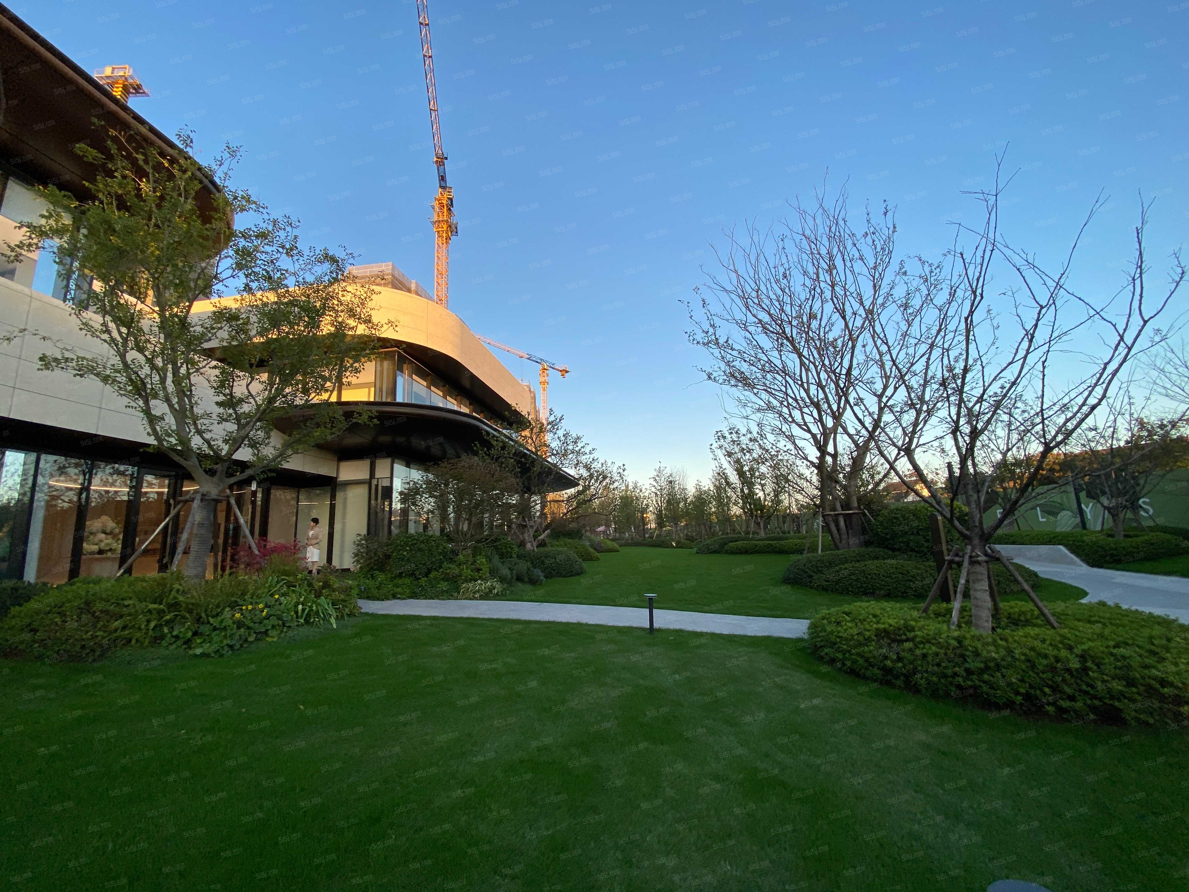 保利天奕实景图