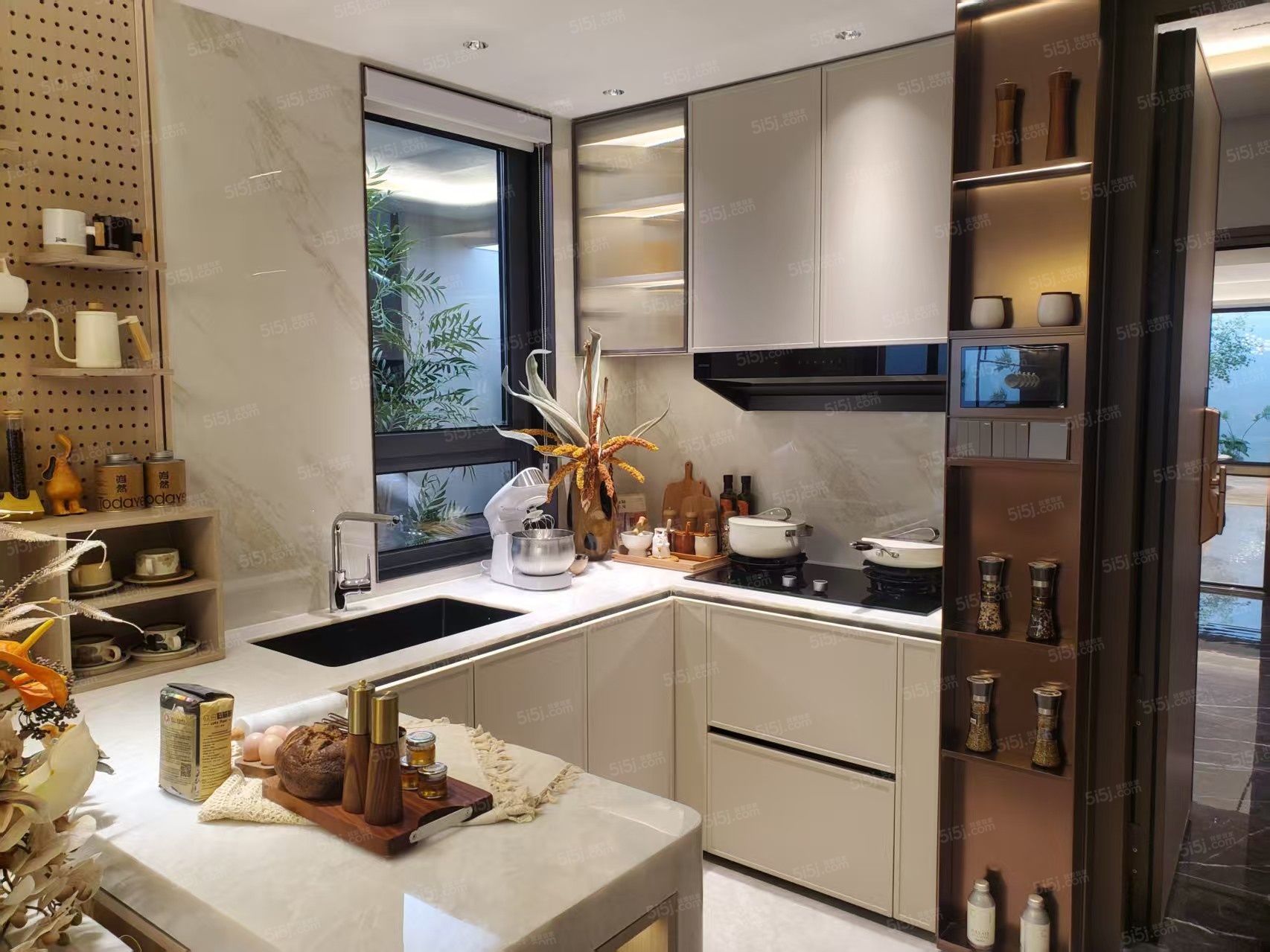 金地上湾玖峯样板间