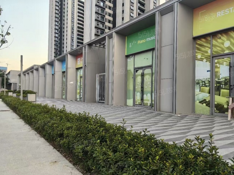 中海观江樾实景图